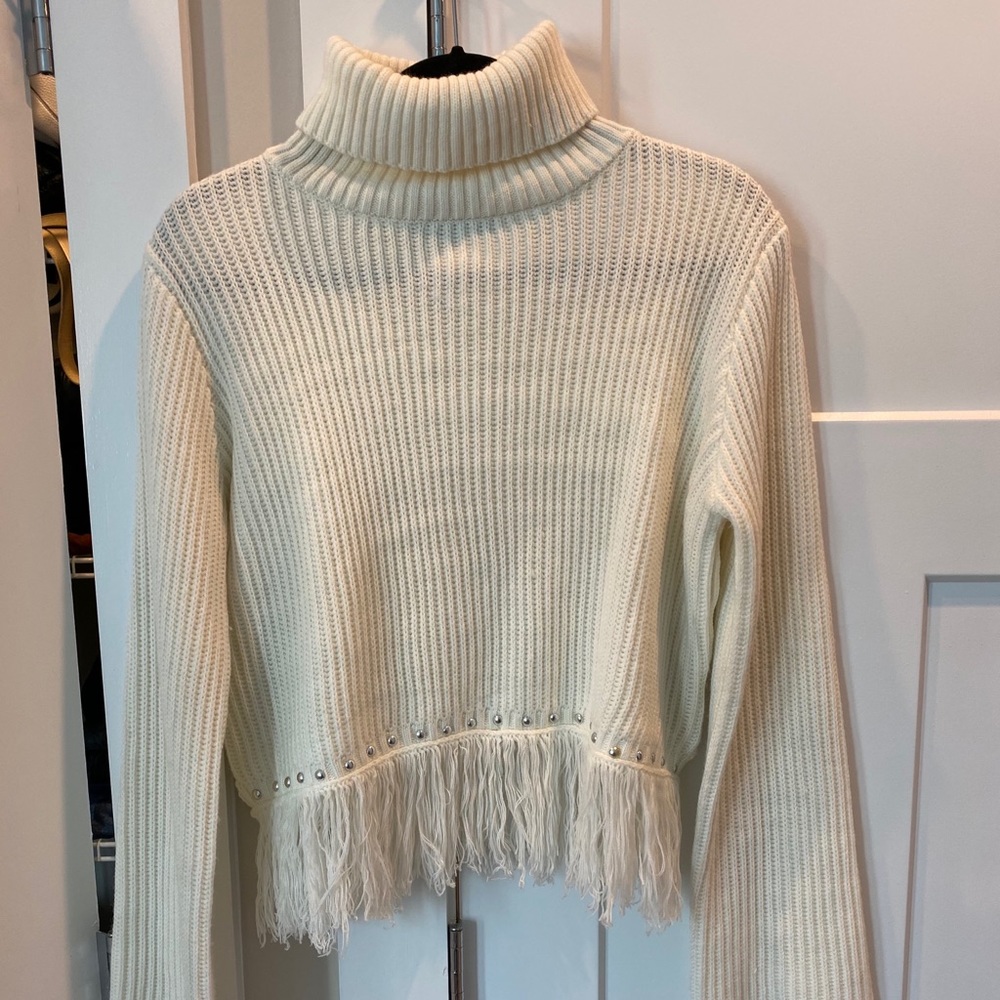Fringe sweater